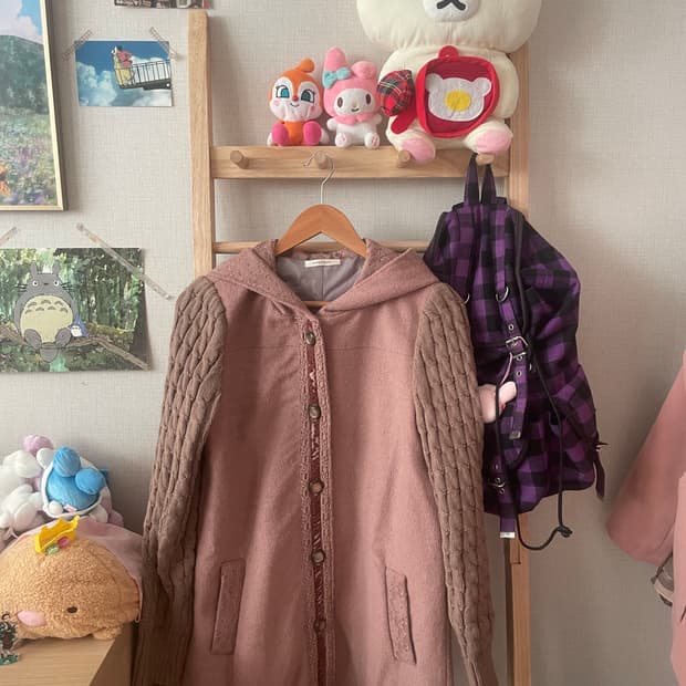 모리걸 빈티지 엑시즈팜 딸기초코 코트🤎💗