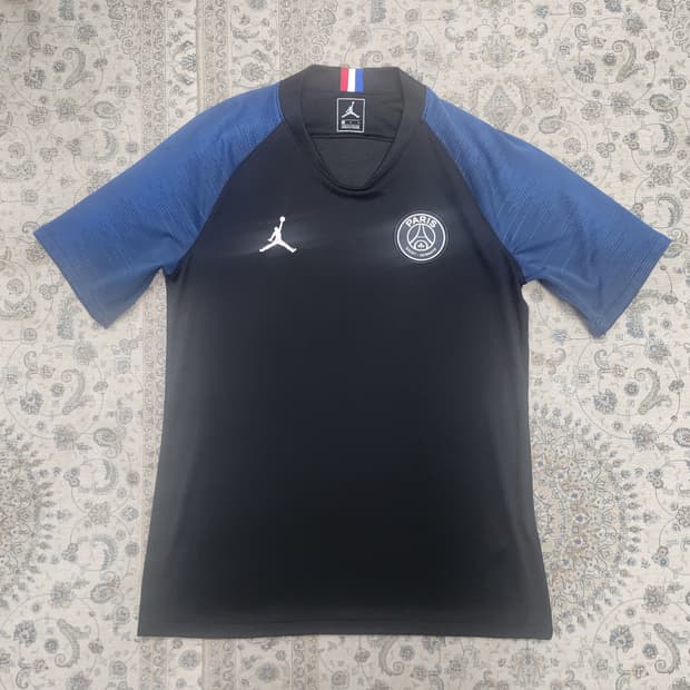 나이키 조던 X 파리생제르망 기능성티 M