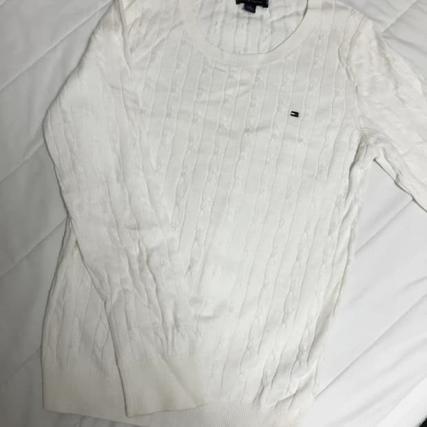 타미힐피거 니트