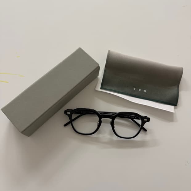 윤안경 fern(블랙)47사이즈 안경 팝니다