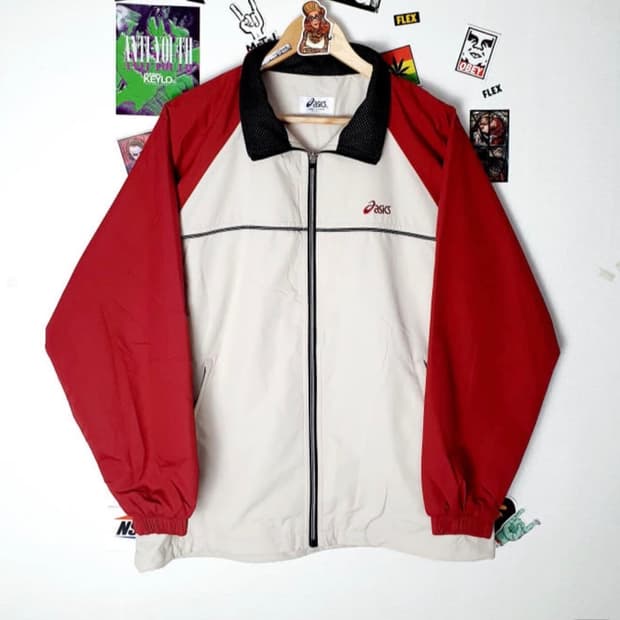 아식스 올드스쿨 바람막이