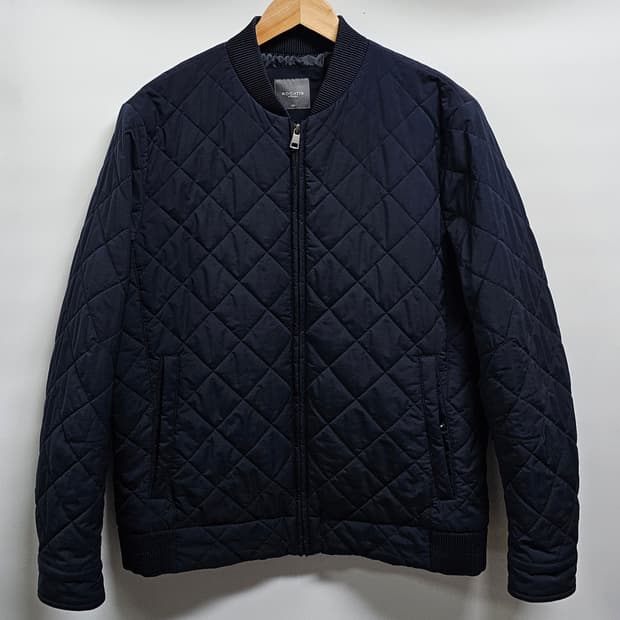 로가디스 네이비 퀼팅자켓 100