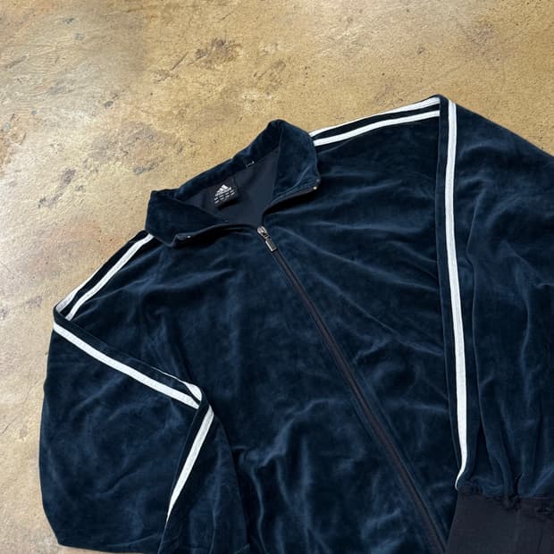 아디다스 벨벳 져지 트랙탑 105