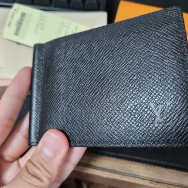 루이비통 머니클립 반지갑 상태좋음