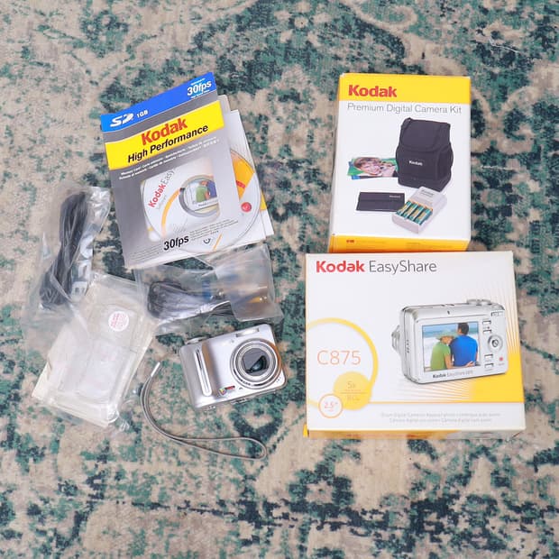 Kodak 코닥 EasyShare C875 이지쉐어 뉴진스 디카 풀박스