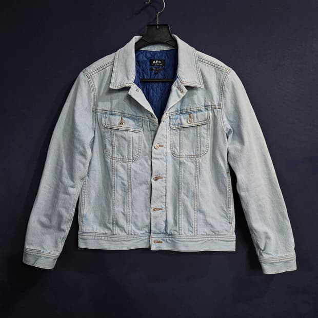 A.P.C 아페쎄 라이트블루 남성 슬림핏 100 데님자켓 