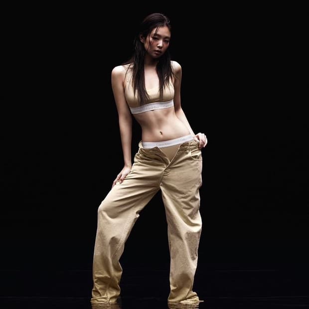 캘빈클라인 언더웨어 제니콜라보