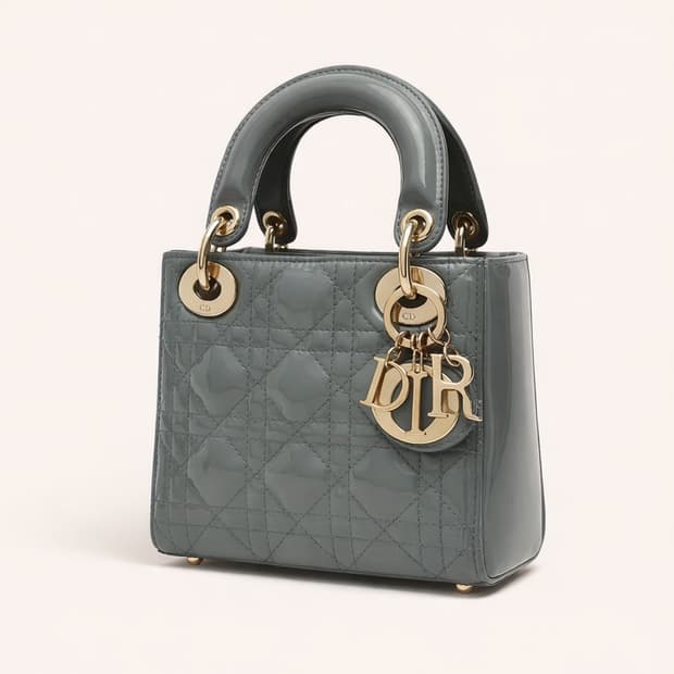 [S급] 디올 레이디백 미니 스톤그레이 페이던트 판매합니다!!!