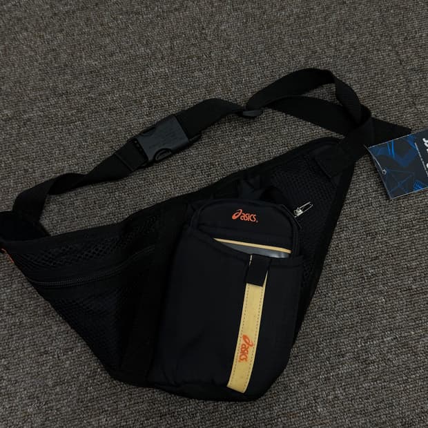 Asics 힙색(새상품)