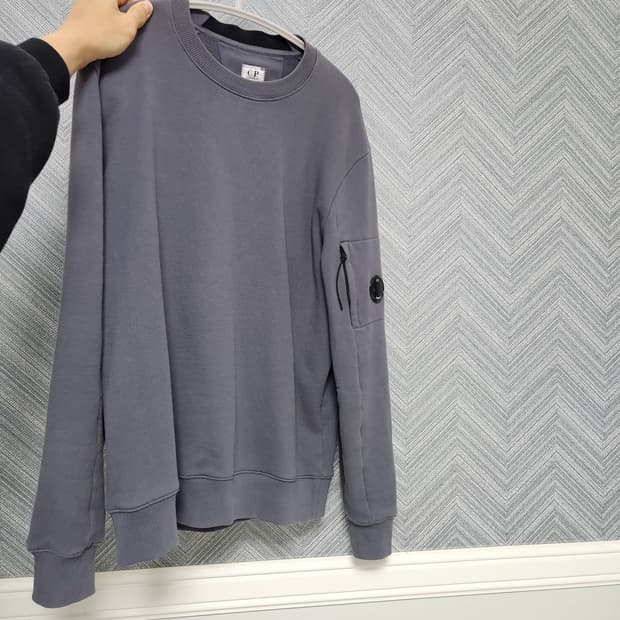 CP COMPANY 맨투맨 그레이 100 (L)
