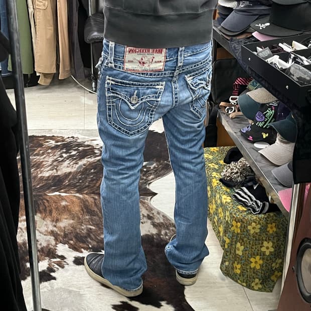 TRUE RELIGION BILLY SUPER T 