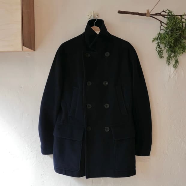 드리스 반 노튼 피코트