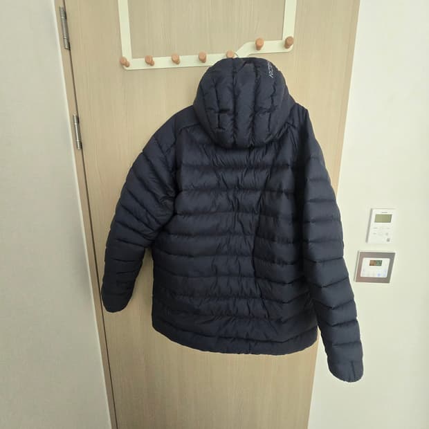 아크테릭스 세륨후디 블랙사파이어 XL