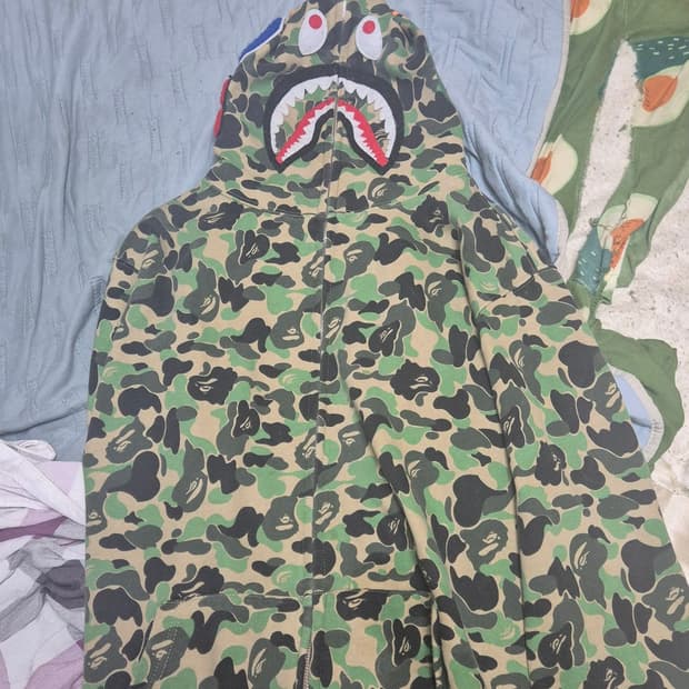 베이프 후드집업