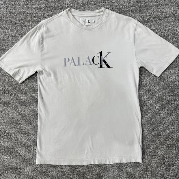 팔라스 x CK1 티셔츠