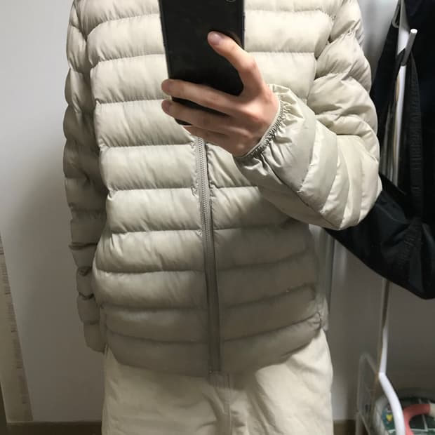 유니클로 경량패딩