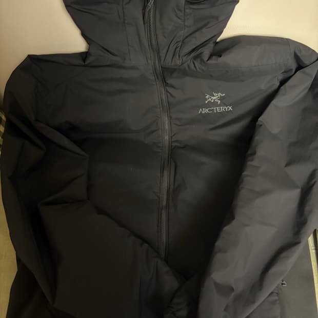 아크테릭스 아톰 후디 lt L