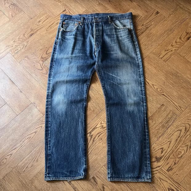 [36]리바이스 501 빈티지 페이딩 스트레이트 데님 팬츠