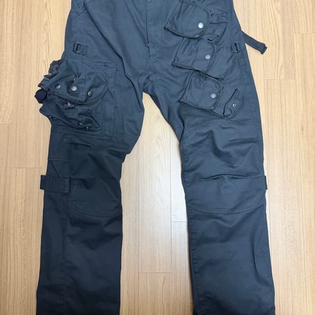 아비렉스 p.d.w 테크니컬 팬츠