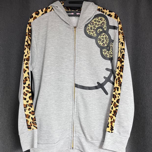 헬로키티 레오파드 후드집업