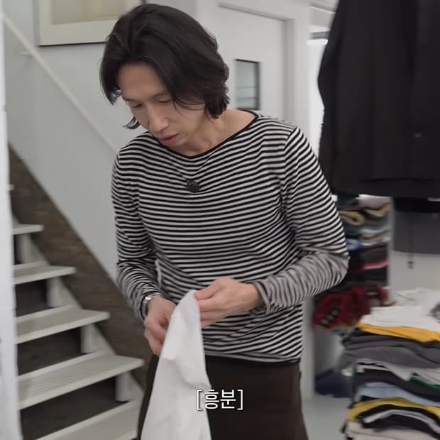 마시모두띠 스트라이프티 (봉태규 착용)