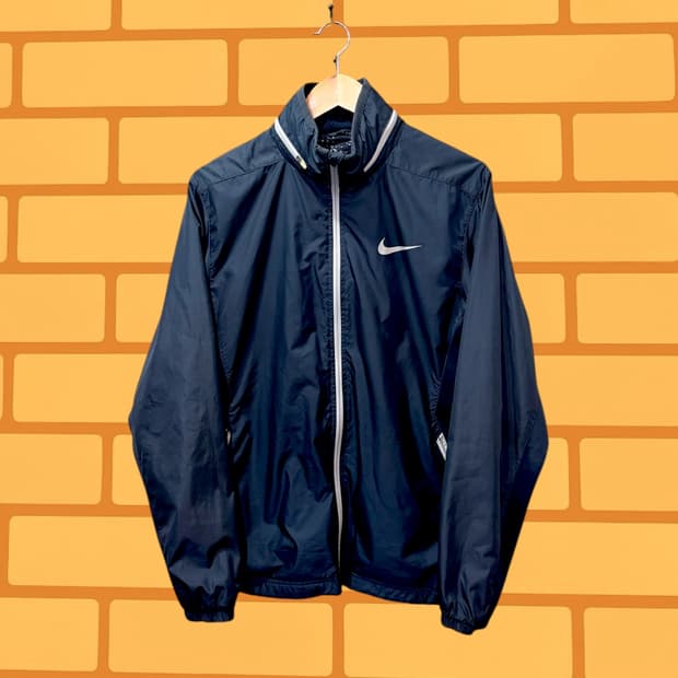 나이키 스톰핏 윈드브레이커