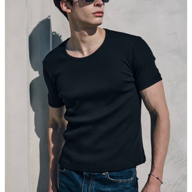 RIBBED SLIM CROP TEE [BLACK]