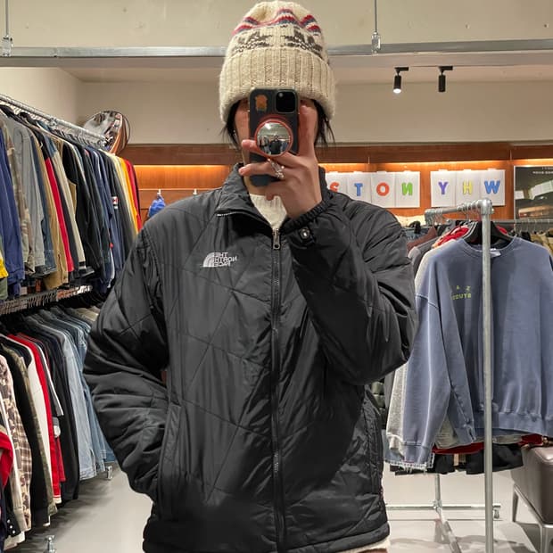 노스페이스 누빔 경량 패딩  