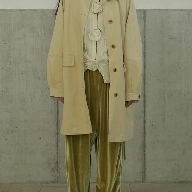 호쿠스포쿠스 Thick suede half coat 스웨이드 하프 코트