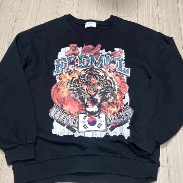 필드매뉴얼 호랑이 프린팅 맨투맨 블랙(xl)