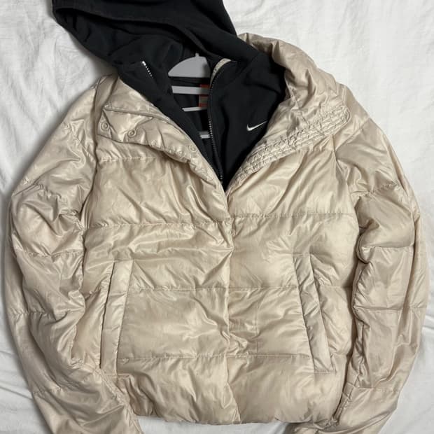 나이키 경량패딩+ 조끼 레이어드