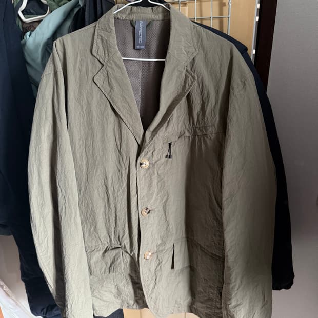 언어펙티드 유틸리티 자켓