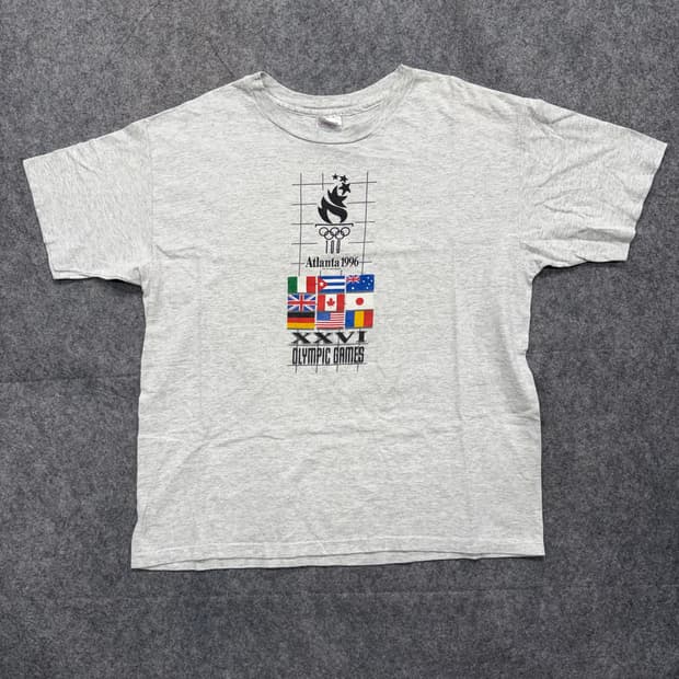 90s Vintage Hanes Heavyweight Tshirt