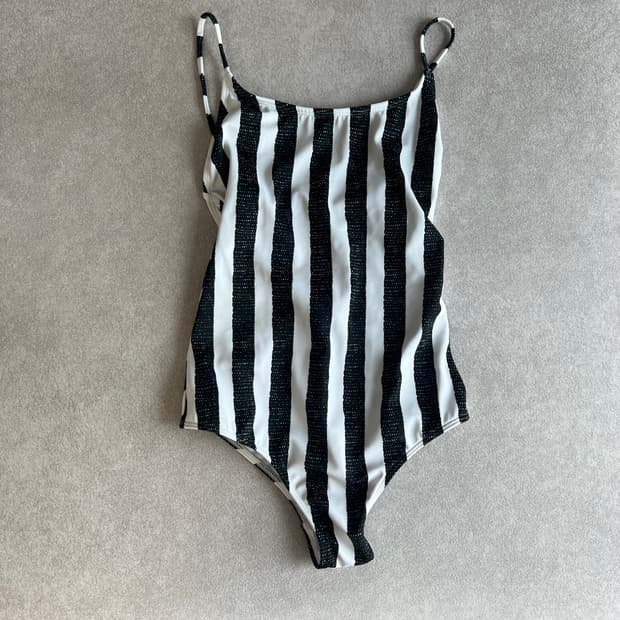 빌라봉 모노키니 수영복 하이레그 하이컷