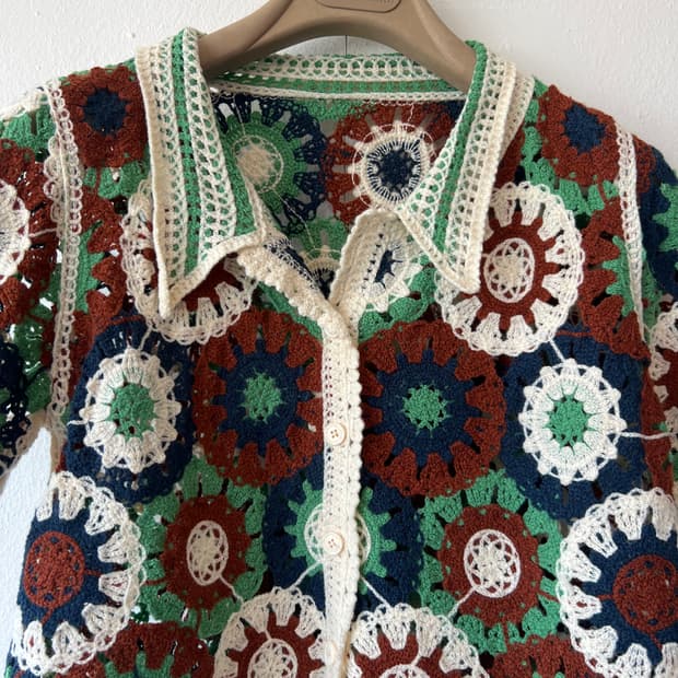 일본수입 여성 모티브크로셰 니트카라티셔츠 니트가디건