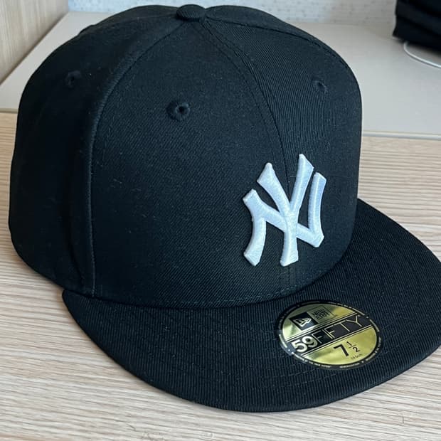 뉴에라 59FIFTY 양키스 블랙 7 1/2
