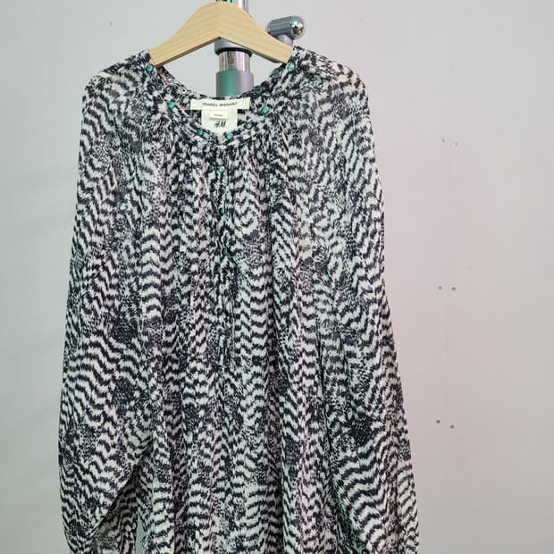 이자벨마랑 × H&M 실크블라우스 32