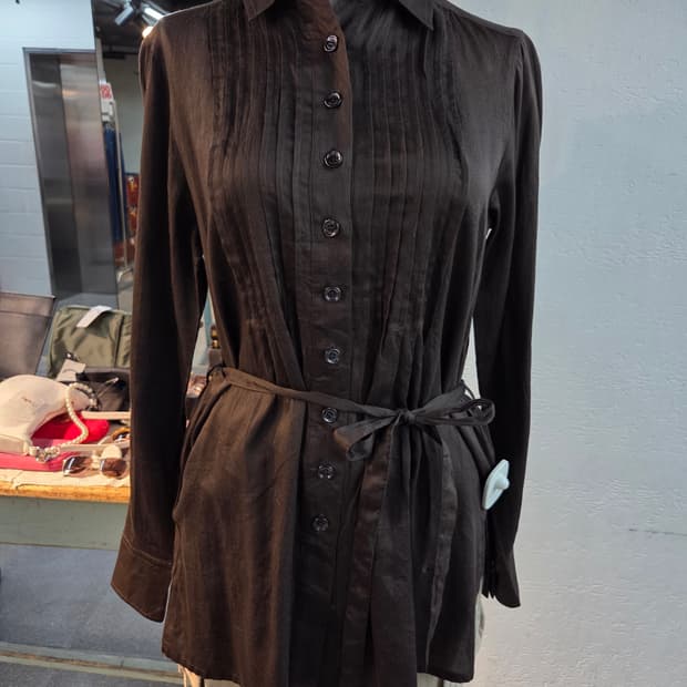 BURBERRY 버버리 초코브라운 긴팔셔츠