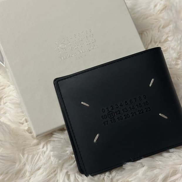 마르지엘라 반지갑