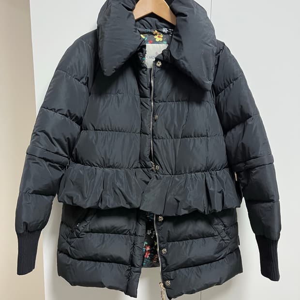 몽클레어 여성패딩