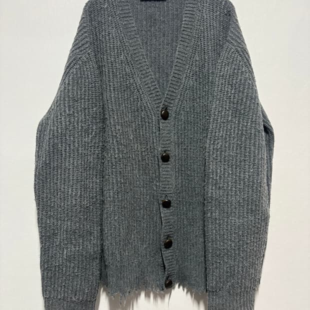 [L] MSGM Damage Cardigan Gray