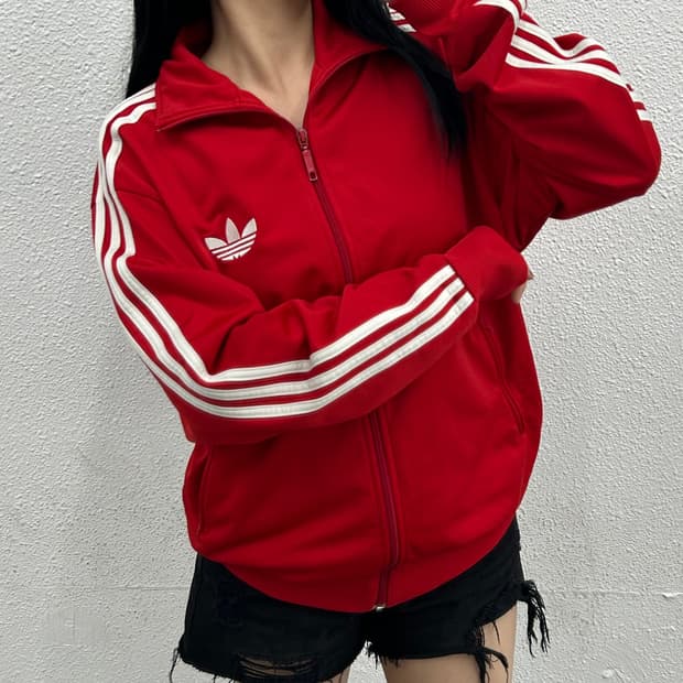 아디다스 파이어버드 레드 트랙탑 M