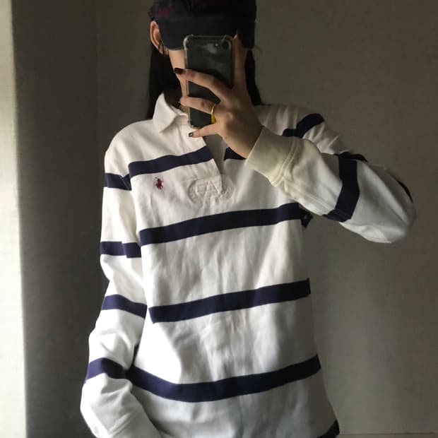 폴로 화이트 네이비 럭비티셔츠