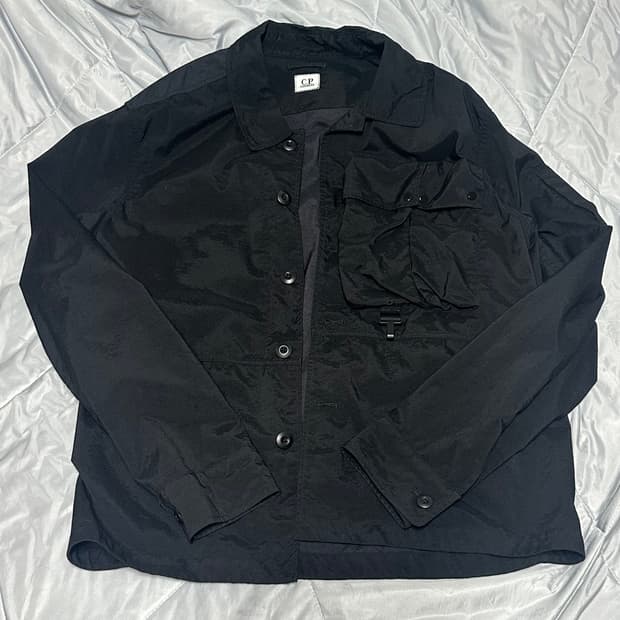 씨피컴퍼니 TAYLON P OVERSHIRTS (L사이즈)
