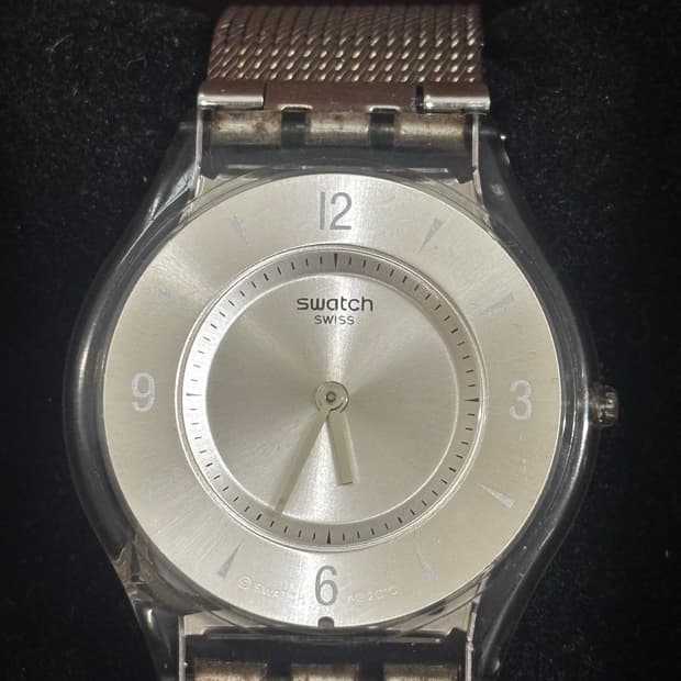 스와치(Swatch) 스킨 메탈 니트(Skin Metal Knit)