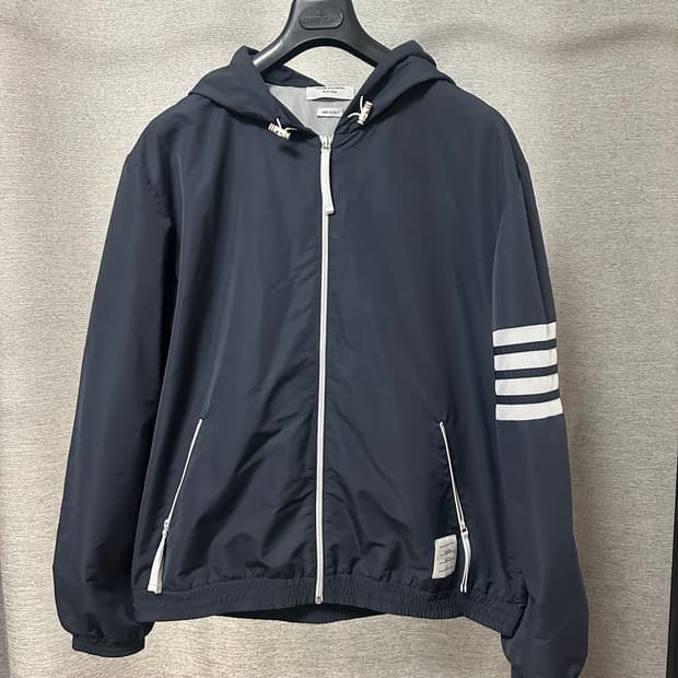 톰브라운 립스탑 4선 매쉬 바람막이 (5)