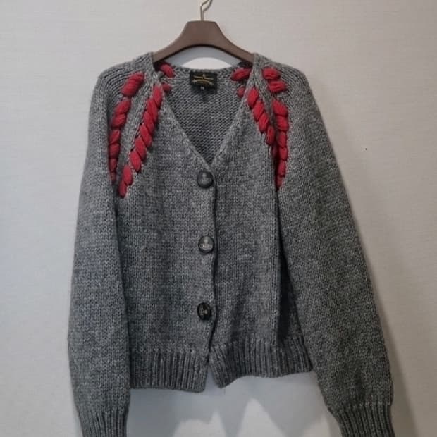 비비안웨스트우드 그레이 니트가디건 정품