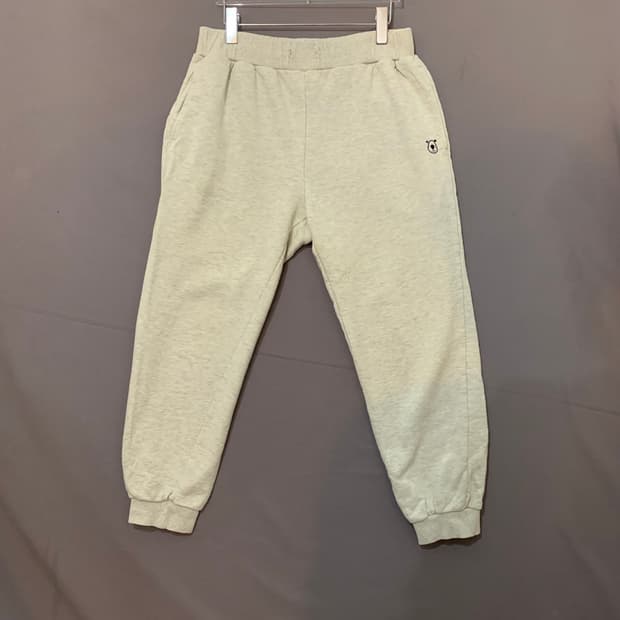 L BEAKER 비이커 베어 자수 스웻 조거팬츠