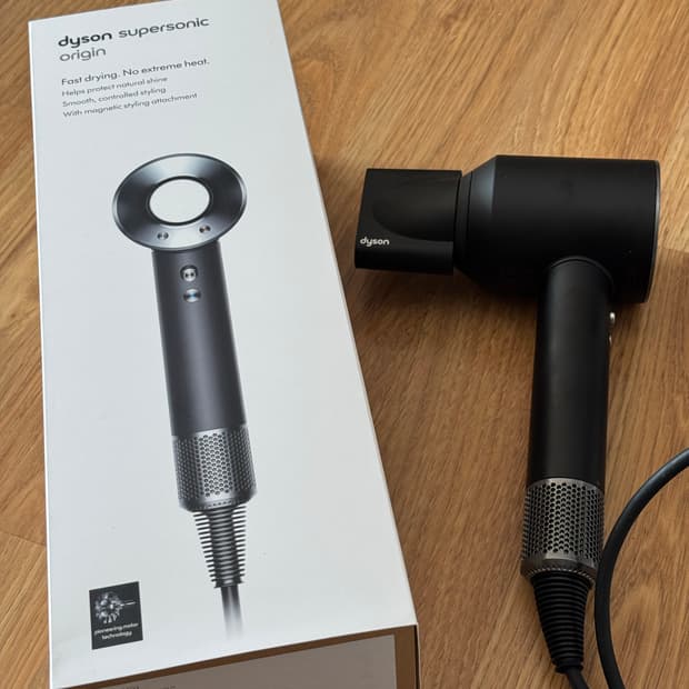 다이슨 슈퍼소닉 드라이기 블랙(스무딩 노즐 포함)