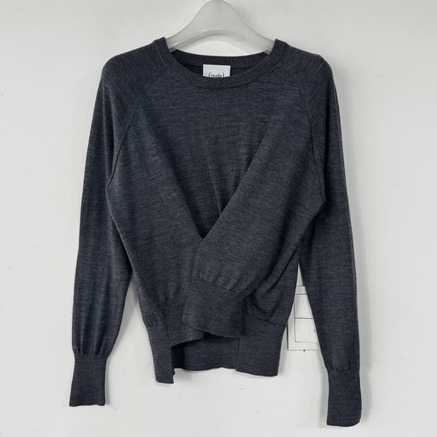 NUDE 25 레이어 울 니트 탑